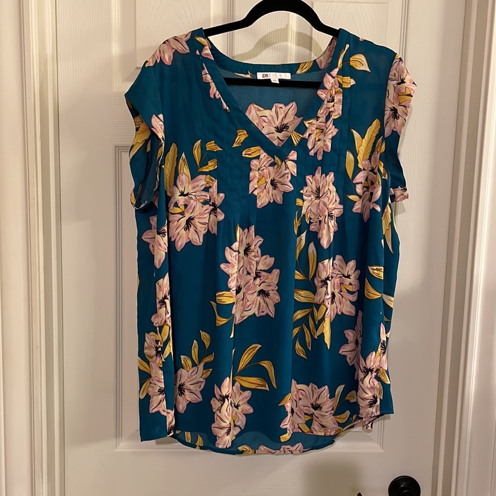 DR2 Aqua floral blouse